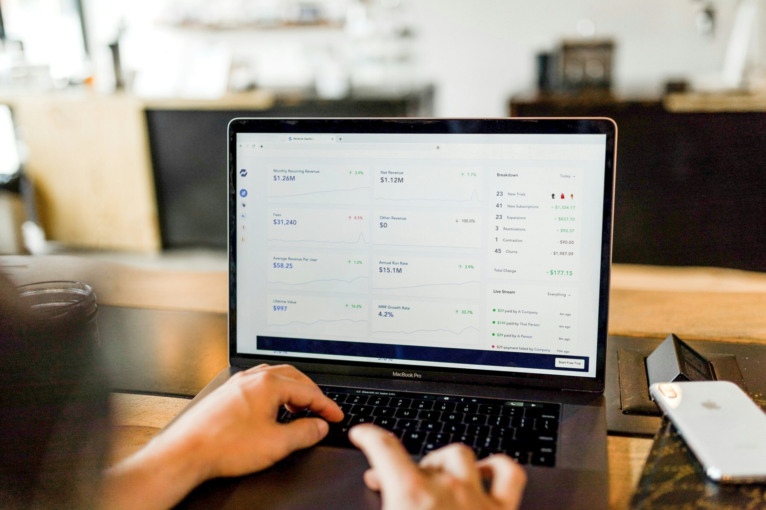 person-using-MacBook-pro-7-scaled-1 %categories% - الاستثمار الأجنبي في السوق المالية السعودية person-using-MacBook-pro-7-scaled-1 الاستثمار الأجنبي في السوق المالية السعودية